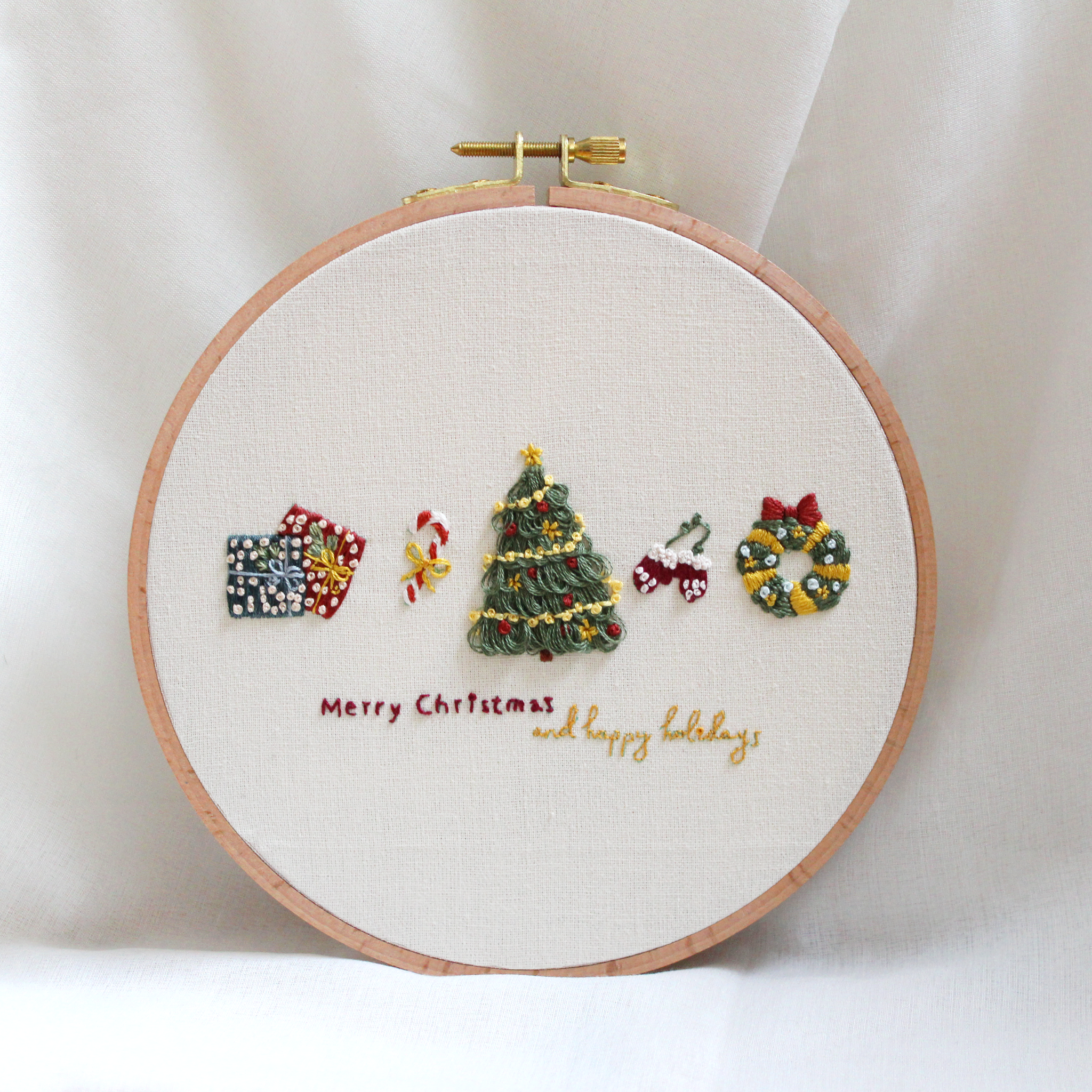 DIY Embroidery Kit - Happy Holidays